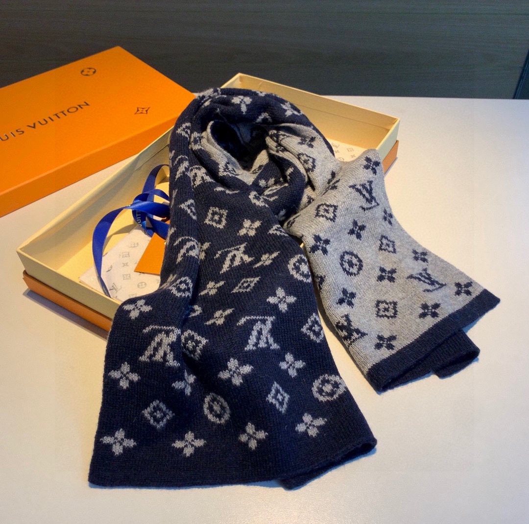 Louis Vuitton Navy and Gray Monogram Knit Scarf